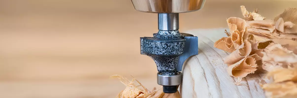 Erittäin laaja valikoima yläjyrsinteriä 19