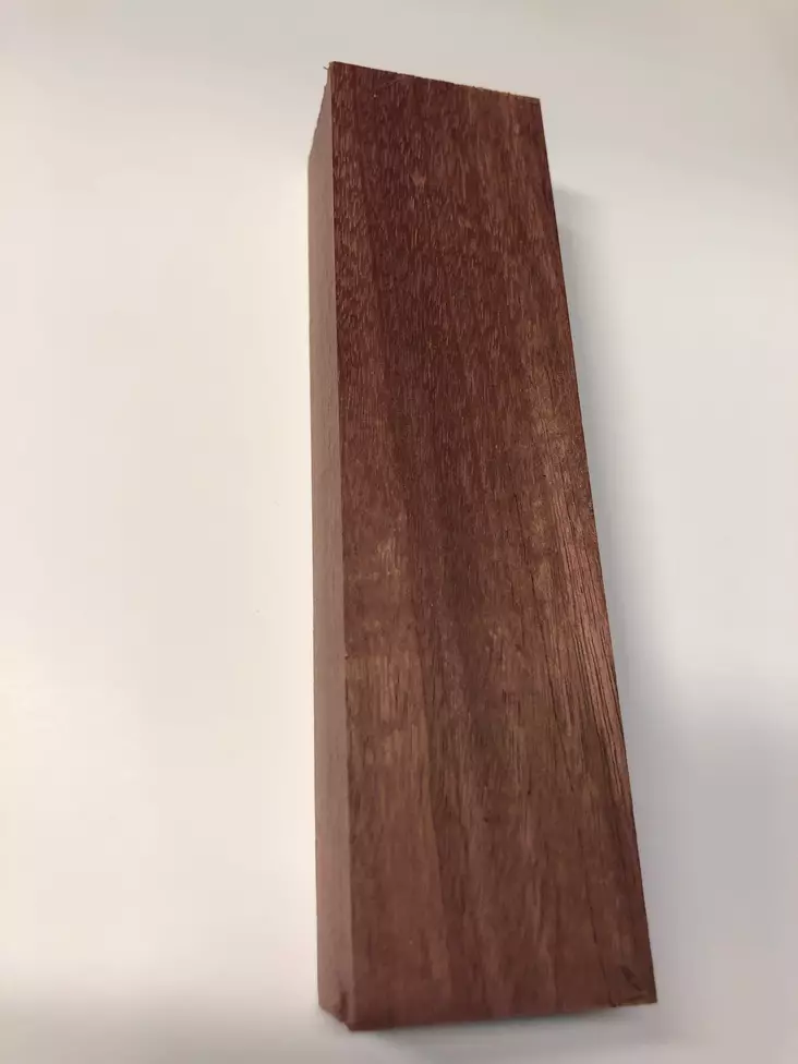 Purple Heart 145x40x25 mm puukonkahva-aihio - Pienpuutavara - PT-AMARANTH-PUUKKO - 1